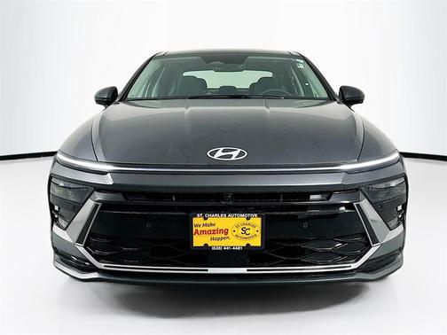 2024 Hyundai SONATA Hybrid Limited