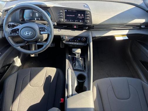 2026 Hyundai ELANTRA Sport