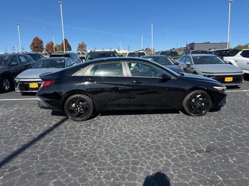 2026 Hyundai ELANTRA Sport