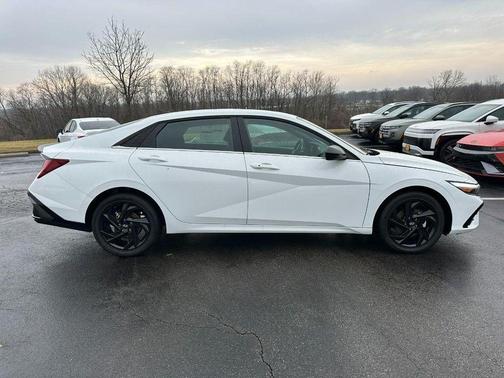 2026 Hyundai ELANTRA Sport