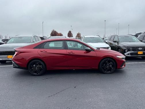 2026 Hyundai ELANTRA Sport