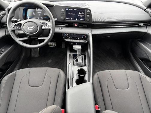 2026 Hyundai ELANTRA Sport