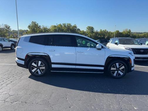 2026 Hyundai IONIQ 9 SEL