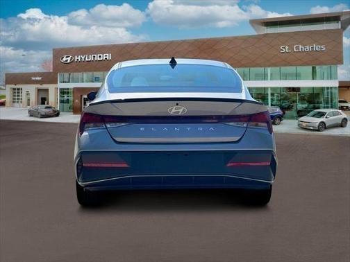 2025 Hyundai ELANTRA Sport