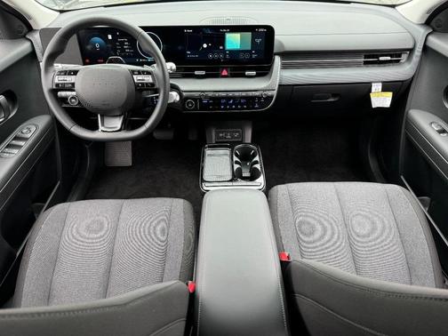 2025 Hyundai IONIQ 5 SE
