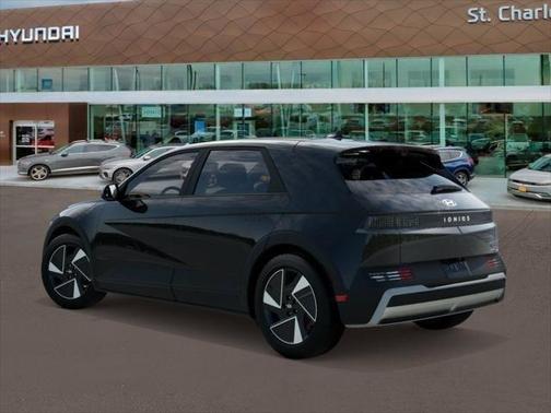 2025 Hyundai IONIQ 5 SE