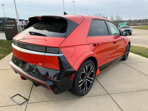 2025 Hyundai IONIQ 5 N AWD