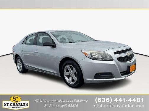 Silver Ice Metallic 2013 Chevrolet Malibu 1LS
