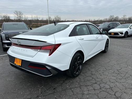 2026 Hyundai ELANTRA Sport