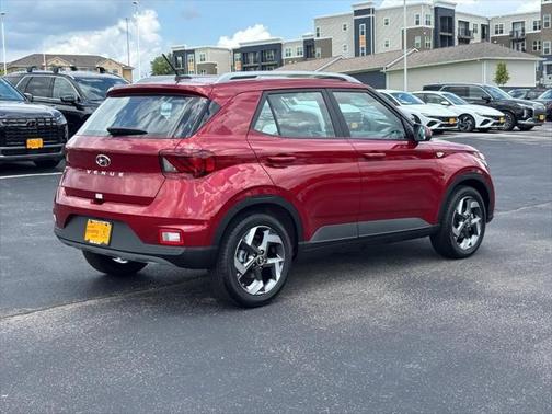 2025 Hyundai VENUE Limited