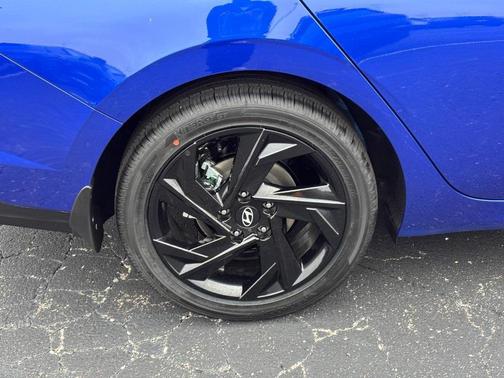 2026 Hyundai ELANTRA Sport