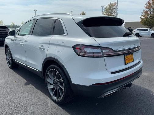 2020 Lincoln Nautilus Reserve