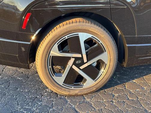 2026 Hyundai IONIQ 9 Performance Limited