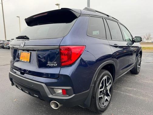 2023 Honda Passport AWD Elite