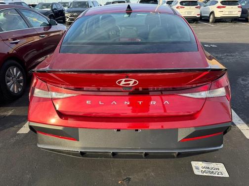 2025 Hyundai ELANTRA Sport