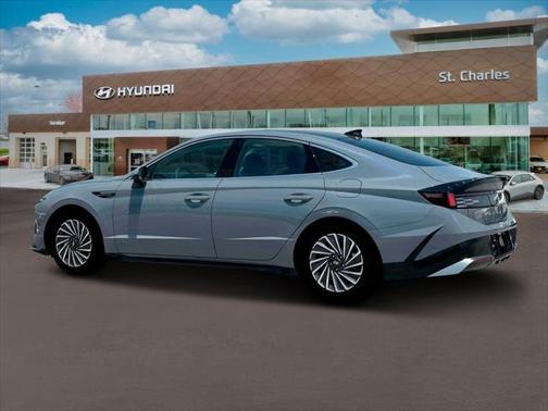 2025 Hyundai SONATA Hybrid Limited