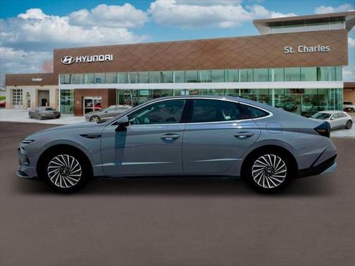 2025 Hyundai SONATA Hybrid Limited