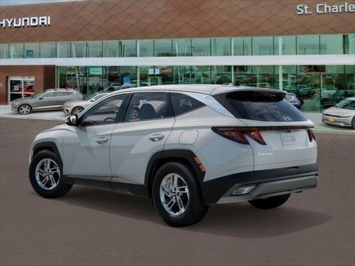 2026 Hyundai TUCSON SE