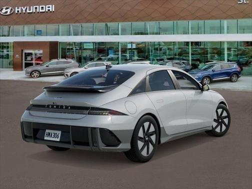 2025 Hyundai IONIQ 6 SE