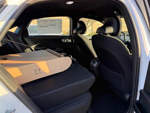 2025 Hyundai IONIQ 6 SE