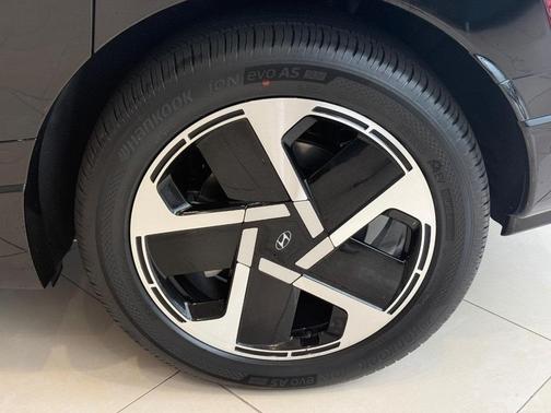 2026 Hyundai IONIQ 9 Performance Limited