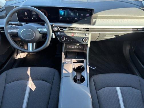 2026 Hyundai SONATA SEL