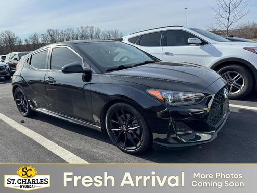 2020 Hyundai Veloster Base