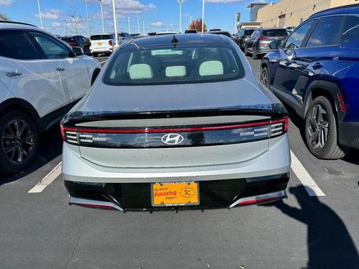 2024 Hyundai SONATA SEL