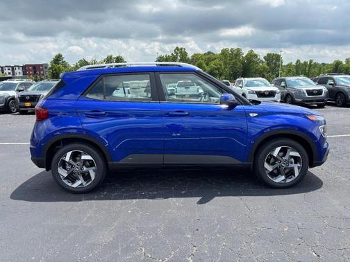 2025 Hyundai VENUE Limited