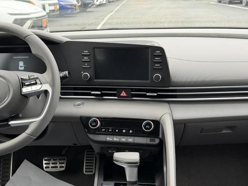 2026 Hyundai ELANTRA Sport