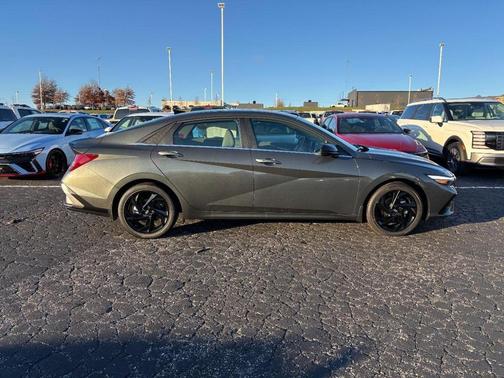 2026 Hyundai ELANTRA Sport