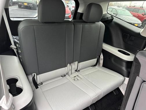 2026 Hyundai IONIQ 9 SEL