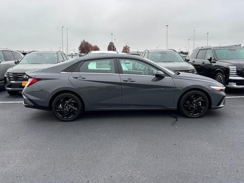 2026 Hyundai ELANTRA Sport