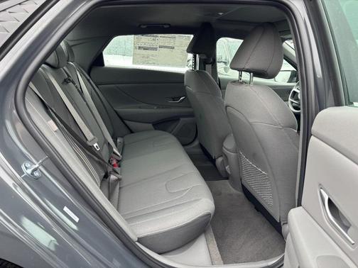 2026 Hyundai ELANTRA Sport