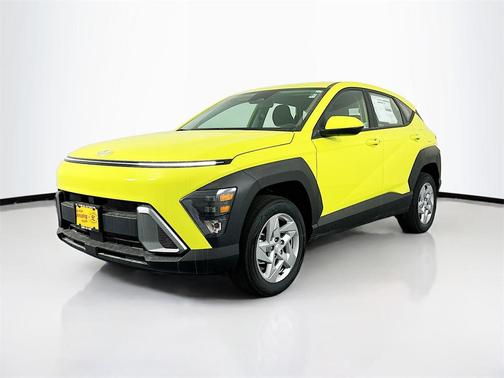 2025 Hyundai KONA SE