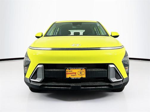 2025 Hyundai KONA SE