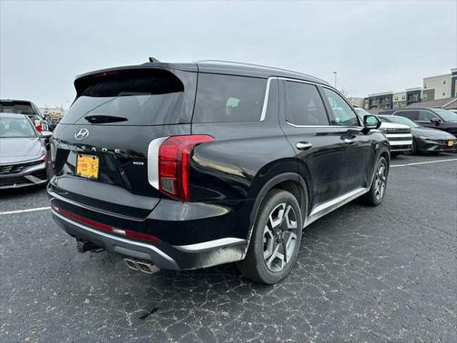2025 Hyundai PALISADE SEL Premium