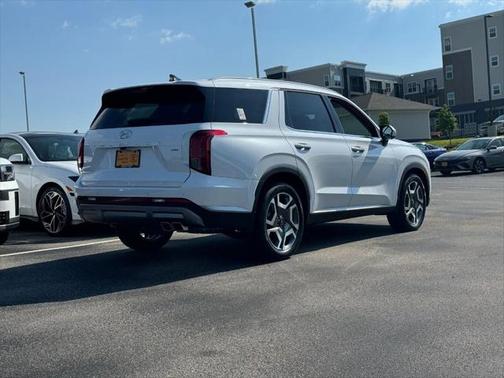 2025 Hyundai PALISADE SEL Premium