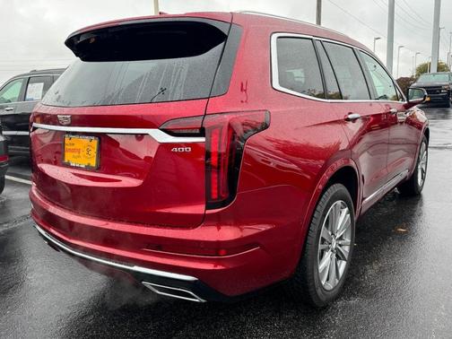 2025 Cadillac XT6 Premium Luxury AWD