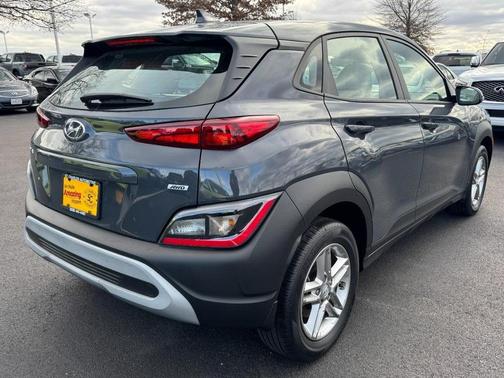 2023 Hyundai KONA SE