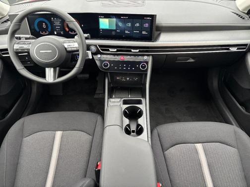 2026 Hyundai SONATA SEL