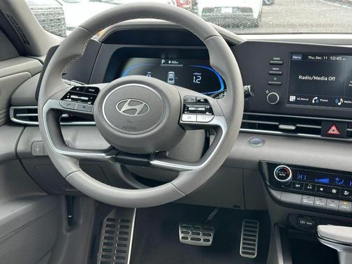 Abyss Black 2026 Hyundai ELANTRA Sport