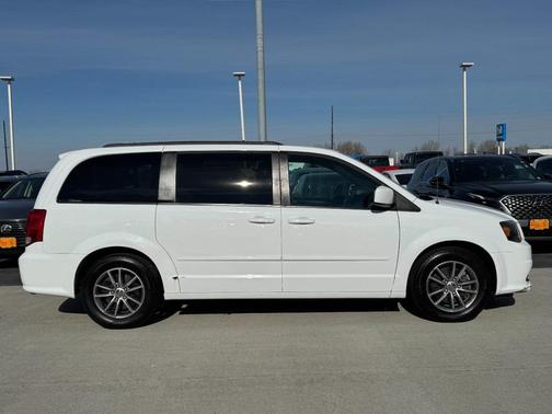 2014 Dodge Grand Caravan R/T