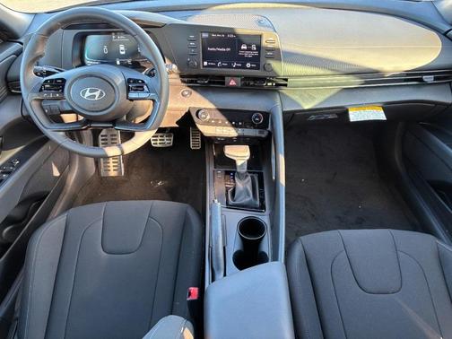 2026 Hyundai ELANTRA Sport