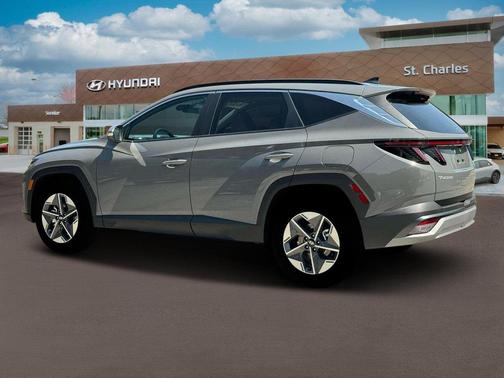 2026 Hyundai TUCSON SEL Convenience
