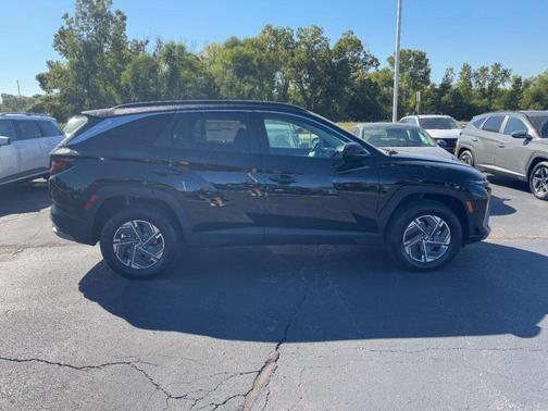2025 Hyundai TUCSON Hybrid Blue