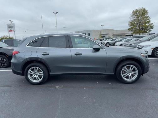 2023 Mercedes-Benz GLC 300 4MATIC