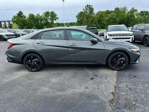 Amazon Gray 2026 Hyundai ELANTRA Sport