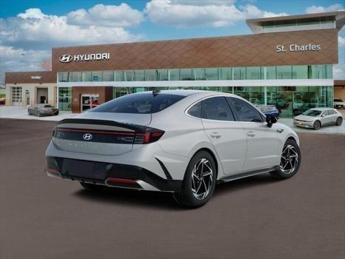 2026 Hyundai SONATA SEL