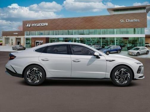 2026 Hyundai SONATA SEL